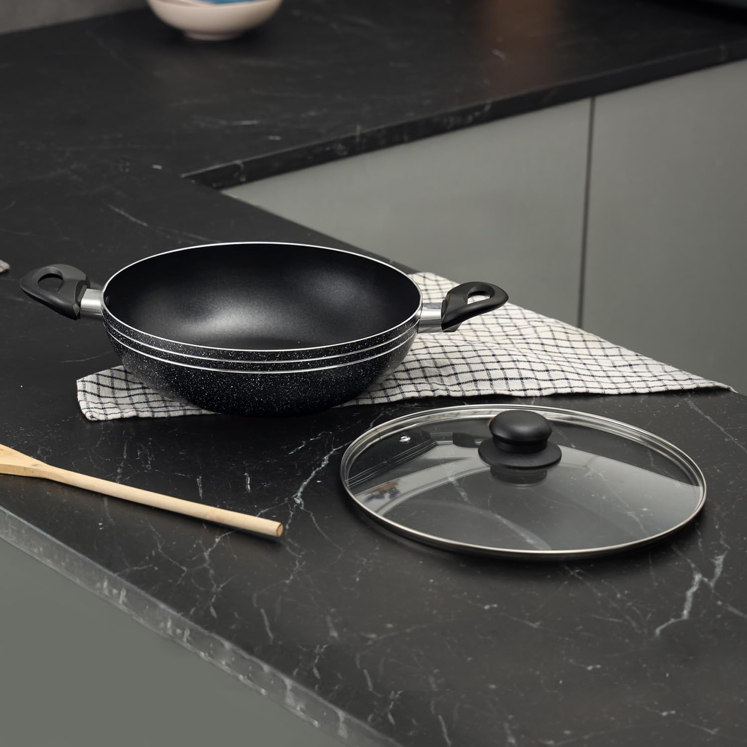 26/28cm Royalford Aluminium Wok Induction Safe Frying Pan Non-Stick Cookware Lid