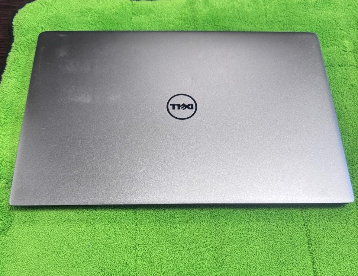 DELL XPS 13 9360 Ultrabook i7-7500U 13.3inch Touchscreen Backlit Keyboard Silver