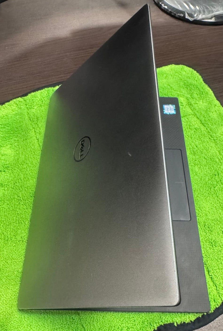 DELL XPS 13 9360 Ultrabook i7-7500U 13.3inch Touchscreen Backlit Keyboard Silver