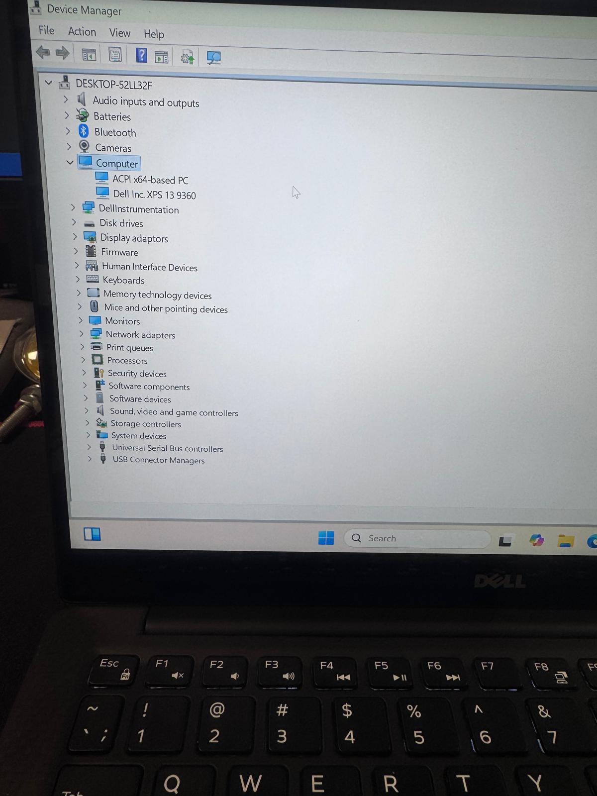DELL XPS 13 9360 Ultrabook i7-7500U 13.3inch Touchscreen Backlit Keyboard Silver