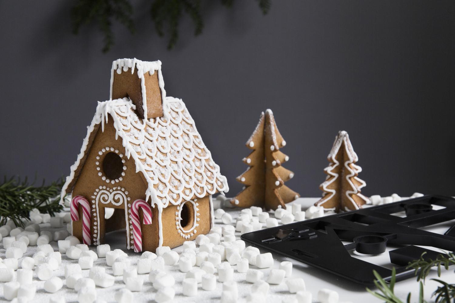 Christmas 3D Gingerbread House Cookie Cutter Kit Baking Tools Xmas Biscuit Mold