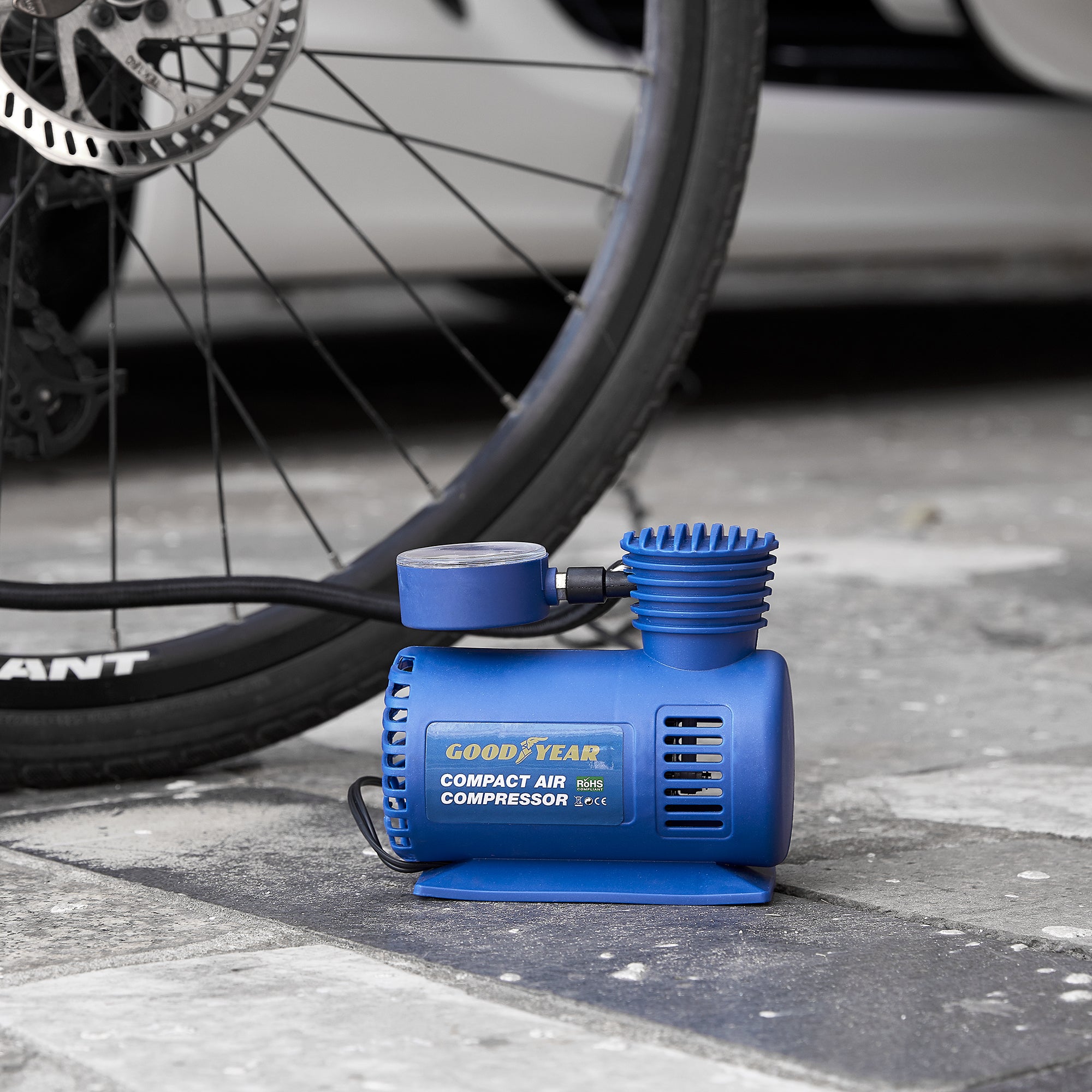 Goodyear Car Tyre Air Compressor Pump Bike Cycle Compact 3m Cord 12V Inflator
